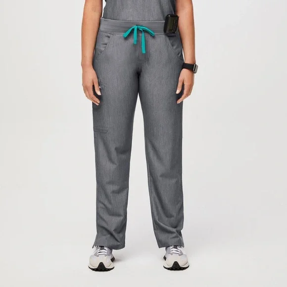 Brand: FIGS Kade Cargo Scrub Pants for Women and‎ Men size XL - Picture 2 of 14
